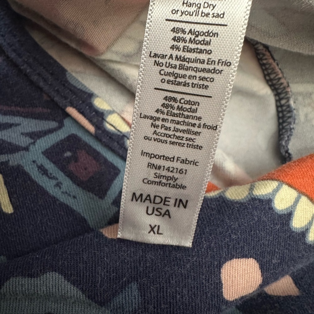 LulaRoe Perfect T - Picture 2 of 5